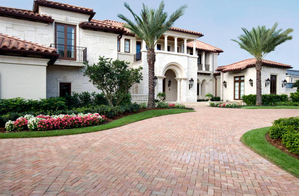  Bronson, FL Driveway Pavers Pros